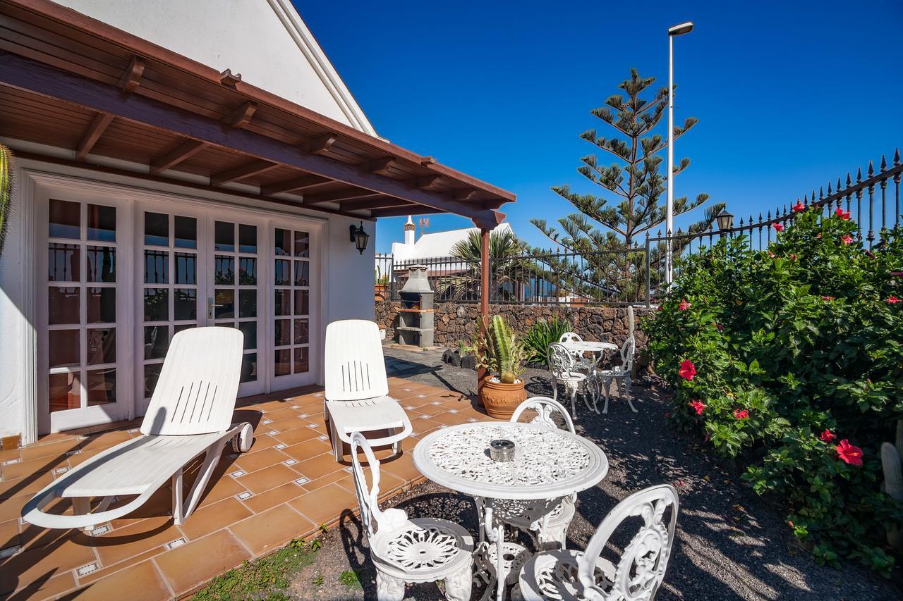 Villa Tías Εξωτερικό φωτογραφία